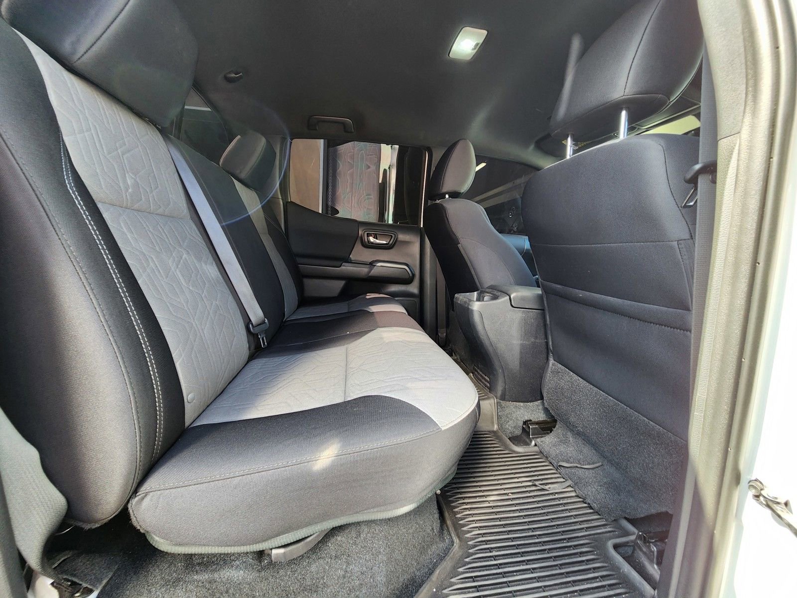 Used 2023 Toyota Tacoma TRD Sport w/ Black Out Package (TMS) image 22