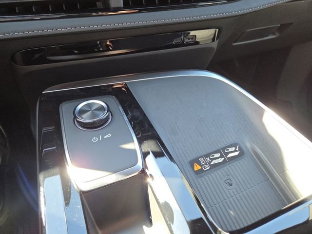 New 2026 Buick Enclave Sport Touring w/ LPO, Floor Liner Package image 9