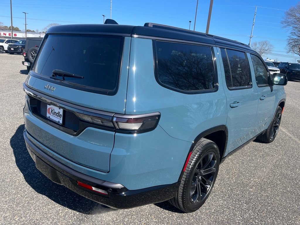 New 2026 Jeep Grand Wagoneer Summit w/ Rear Seat Video Group I image 32