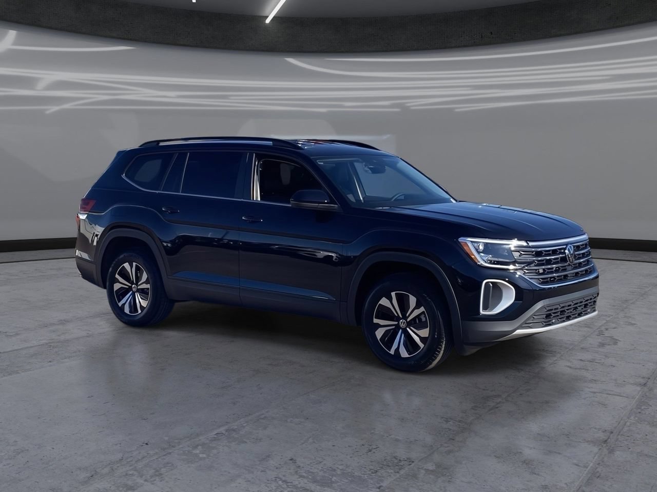 New 2026 Volkswagen Atlas SE FWD image 2