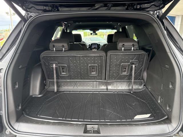 Used 2024 Chevrolet Traverse LT FWD image 31