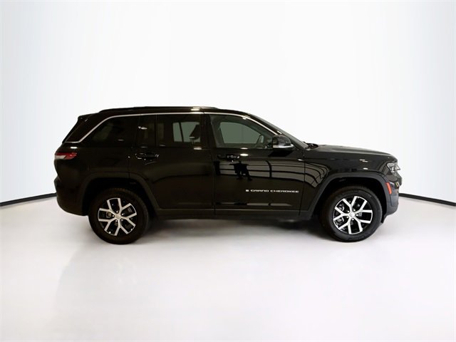 Used 2024 Jeep Grand Cherokee Limited image 8