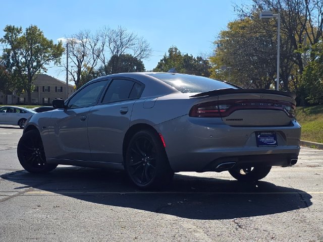 Used 2018 Dodge Charger SXT Plus w/ Blacktop Package RWD image 14