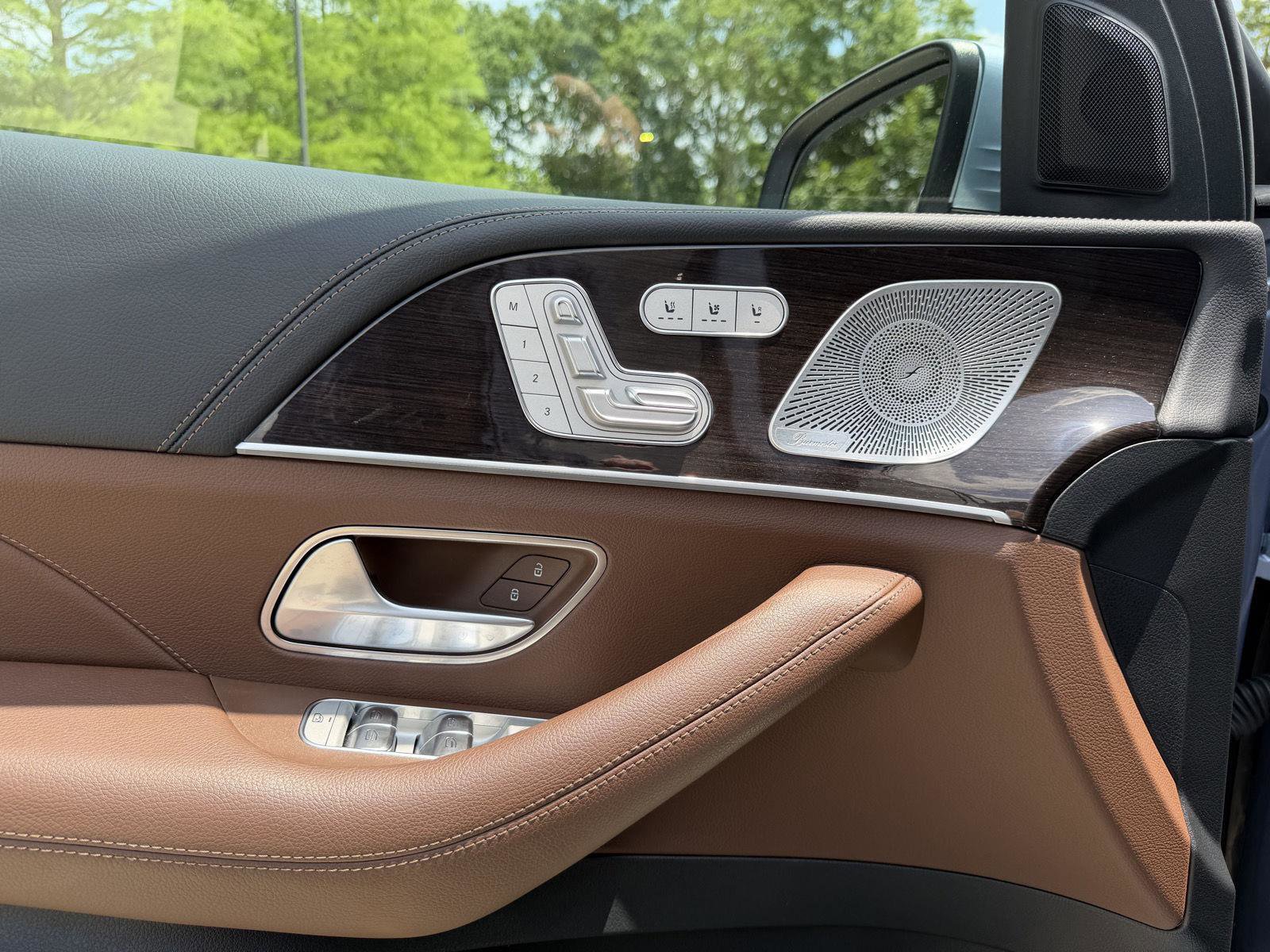Certified 2025 Mercedes-Benz GLS 450 4MATIC image 6