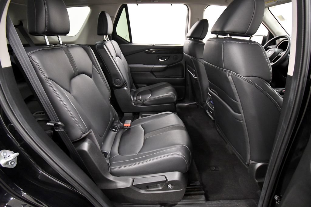 Certified 2023 Honda Pilot EX-L image 17