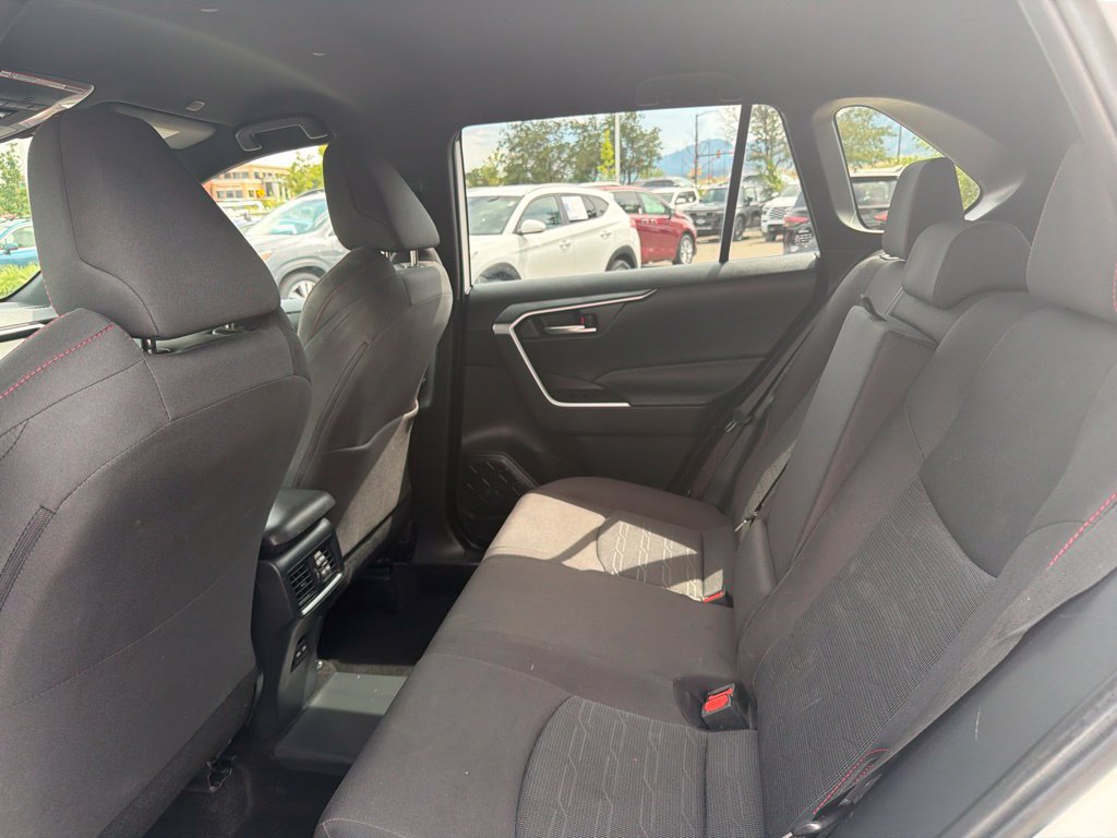 Used 2025 Toyota RAV4 SE AWD/4WD image 18