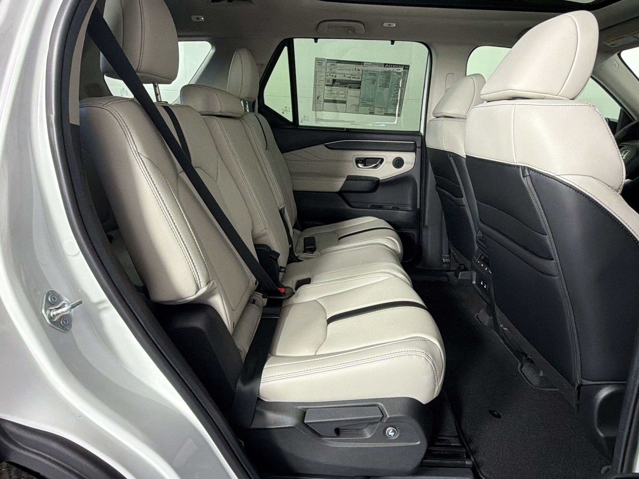 New 2026 Honda Pilot Touring image 34