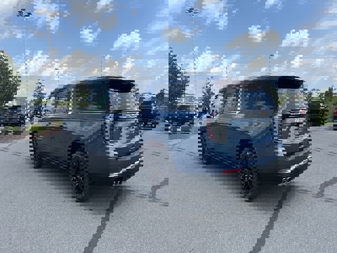 New 2025 Chevrolet Suburban High Country image 5