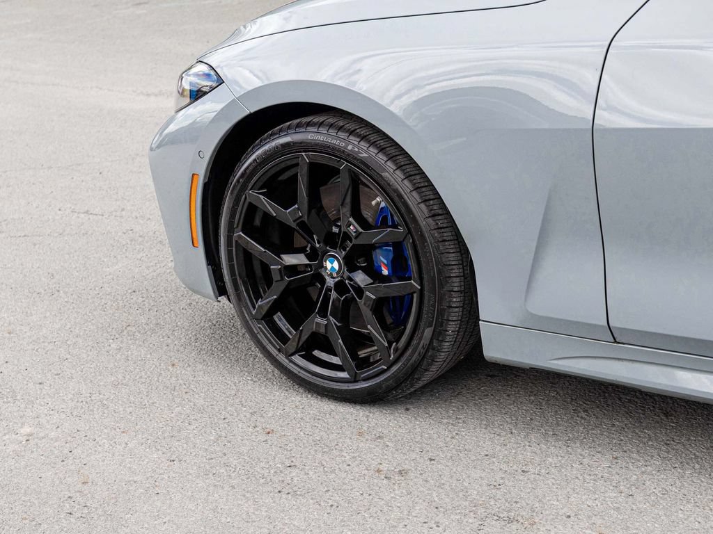 Used 2025 BMW 440i xDrive Coupe w/ Premium Package AWD/4WD image 8