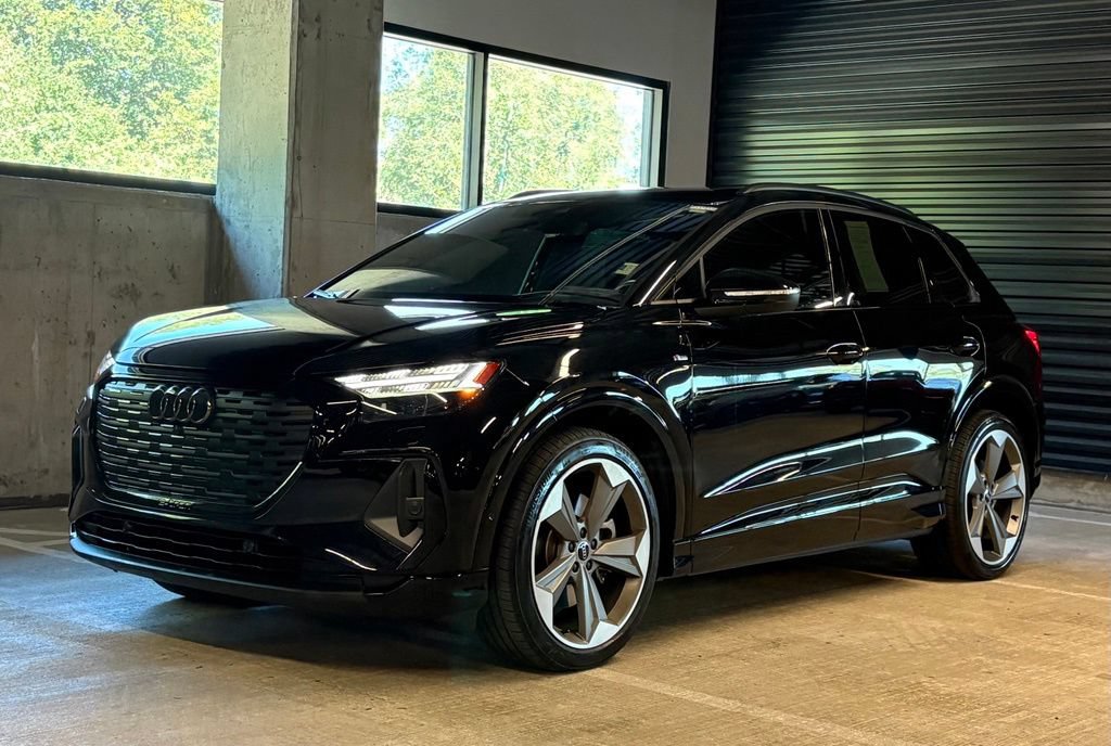 Used 2024 Audi Q4 e-tron Prestige w/ Black Optic Package AWD/4WD image 1