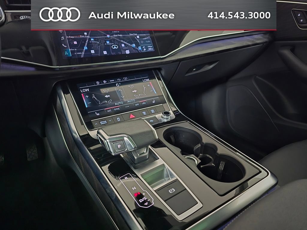 Used 2023 Audi Q8 Premium w/ Convenience Package AWD/4WD image 32