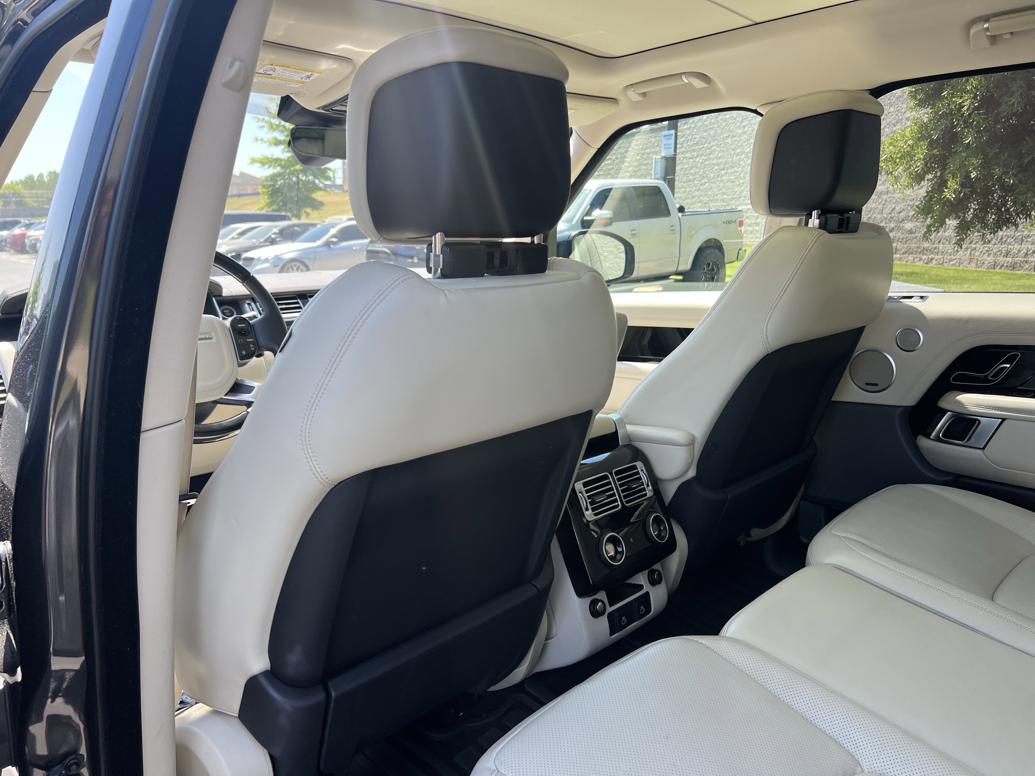 Certified 2022 Land Rover Range Rover Westminster Edition AWD/4WD image 35