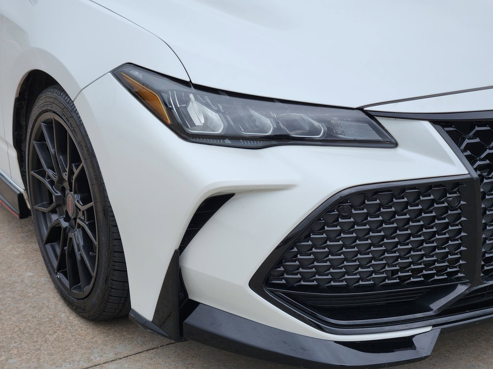 Used 2020 Toyota Avalon TRD FWD image 10