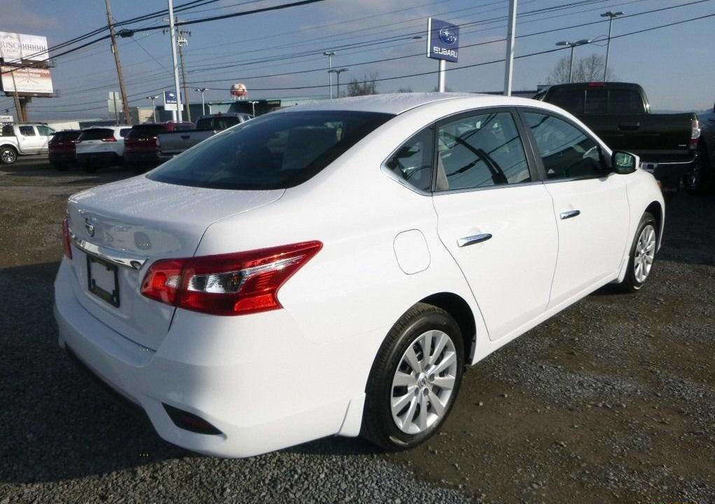Used 2019 Nissan Sentra S image 5