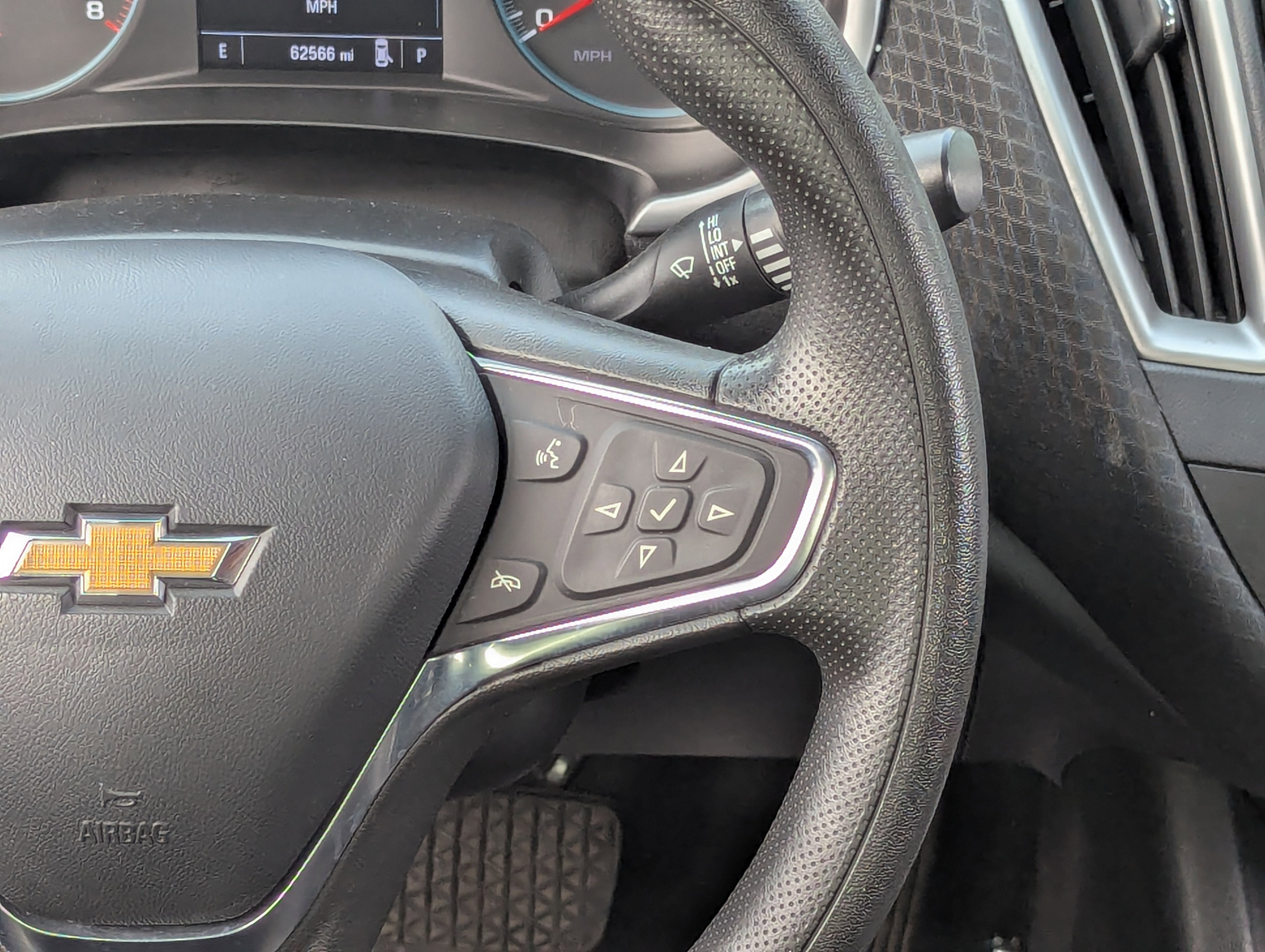 Used 2023 Chevrolet Malibu LT image 18