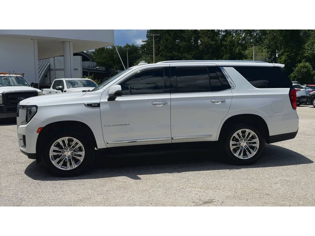 Certified 2022 GMC Yukon SLT w/ SLT Premium Package AWD/4WD image 5