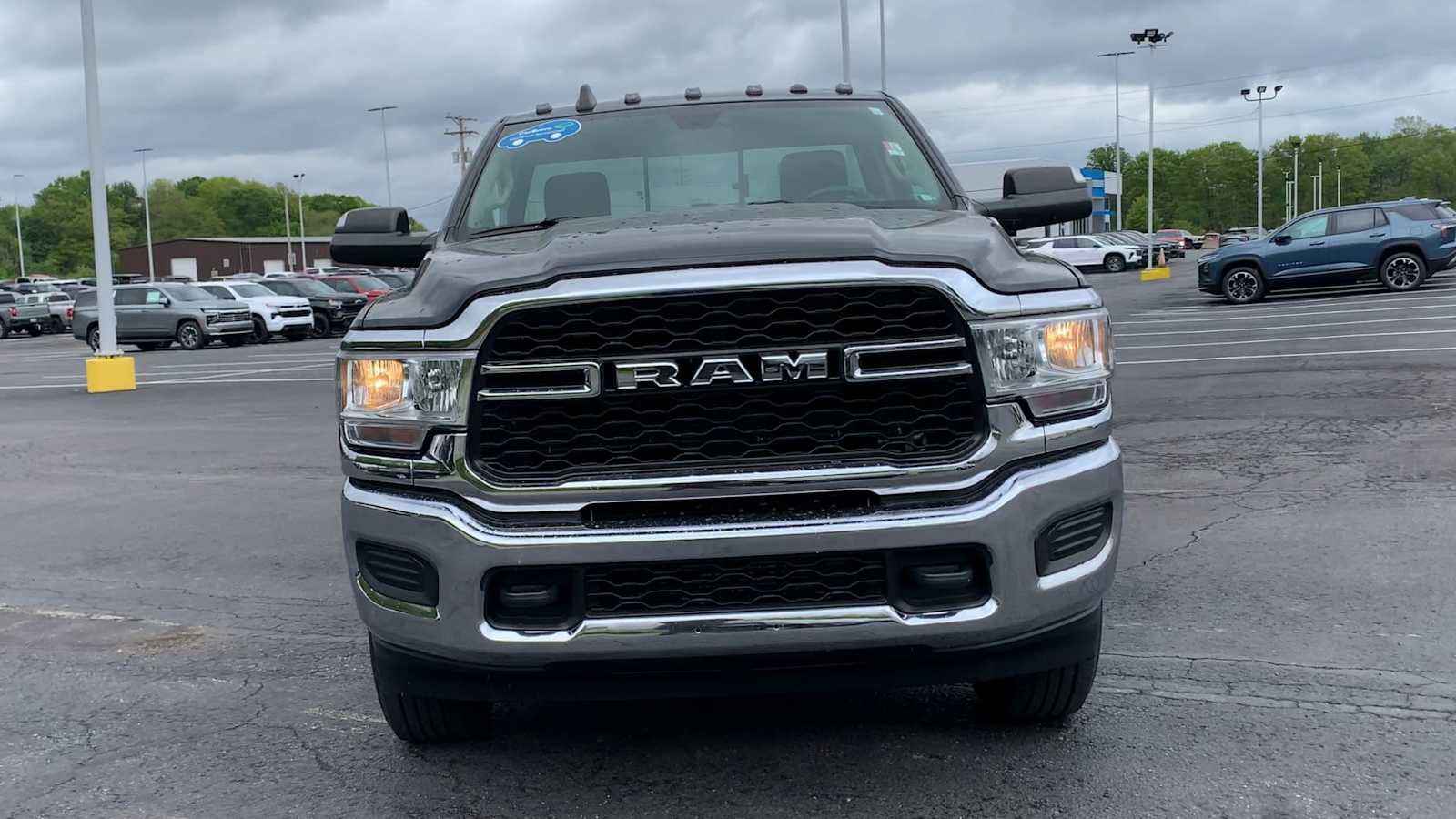 Used 2019 RAM 3500 Tradesman AWD/4WD image 3