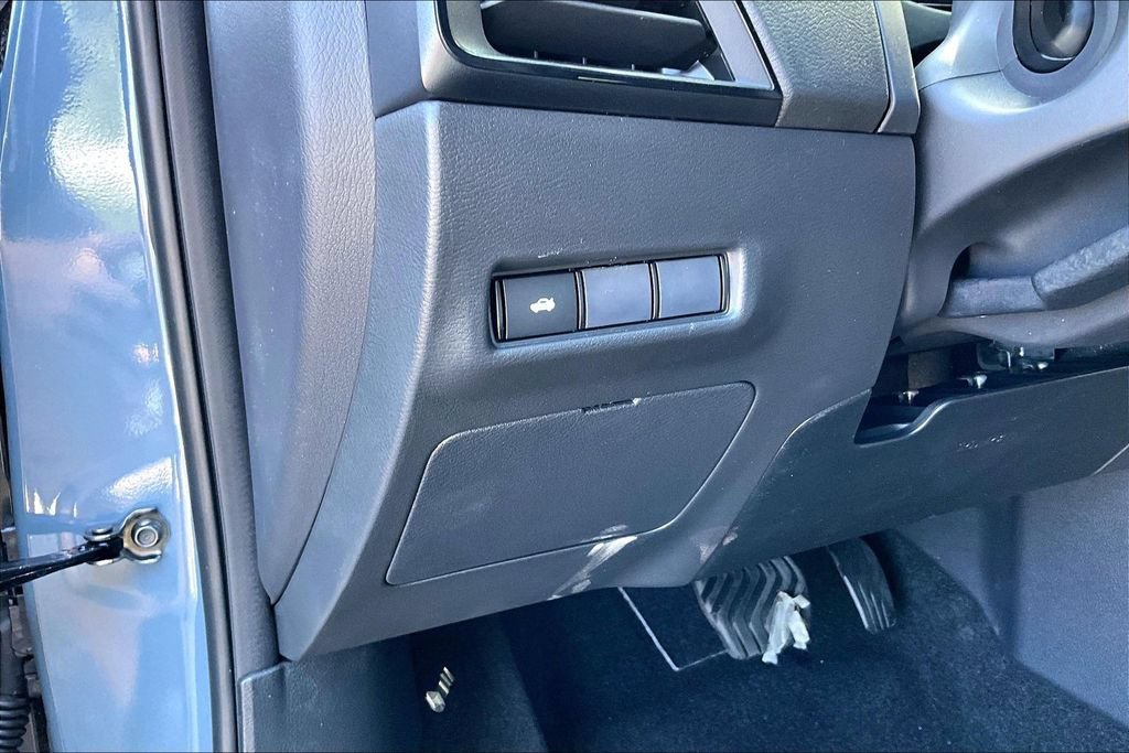 New 2026 Nissan Sentra SV FWD image 19