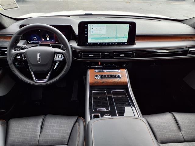 New 2025 Lincoln Aviator Black Label image 6
