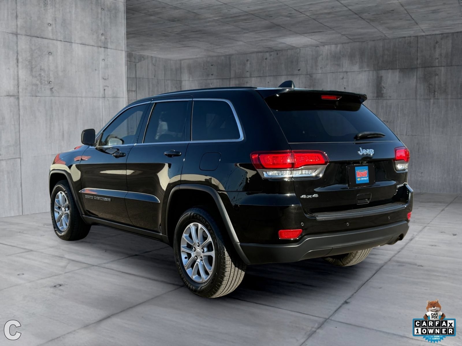 Used 2022 Jeep Grand Cherokee Laredo X AWD/4WD image 4