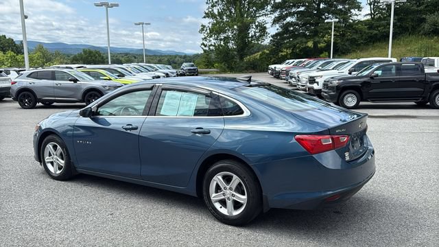 Used 2025 Chevrolet Malibu LS FWD image 10