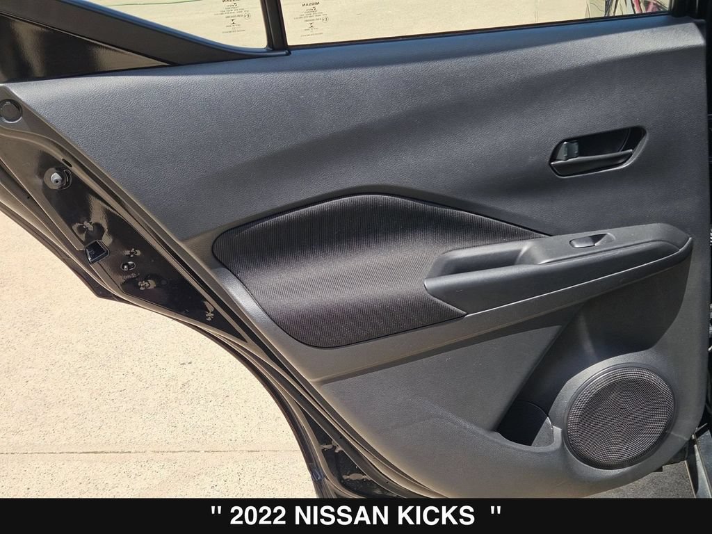 Used 2022 Nissan Kicks S FWD image 18