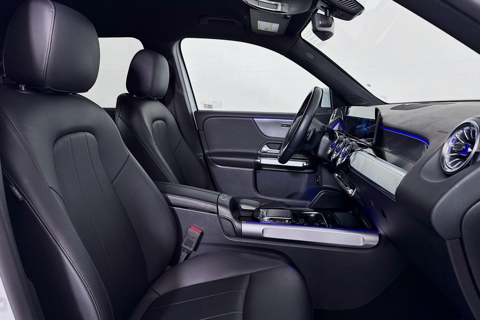 Certified 2022 Mercedes-Benz GLB 250 image 8