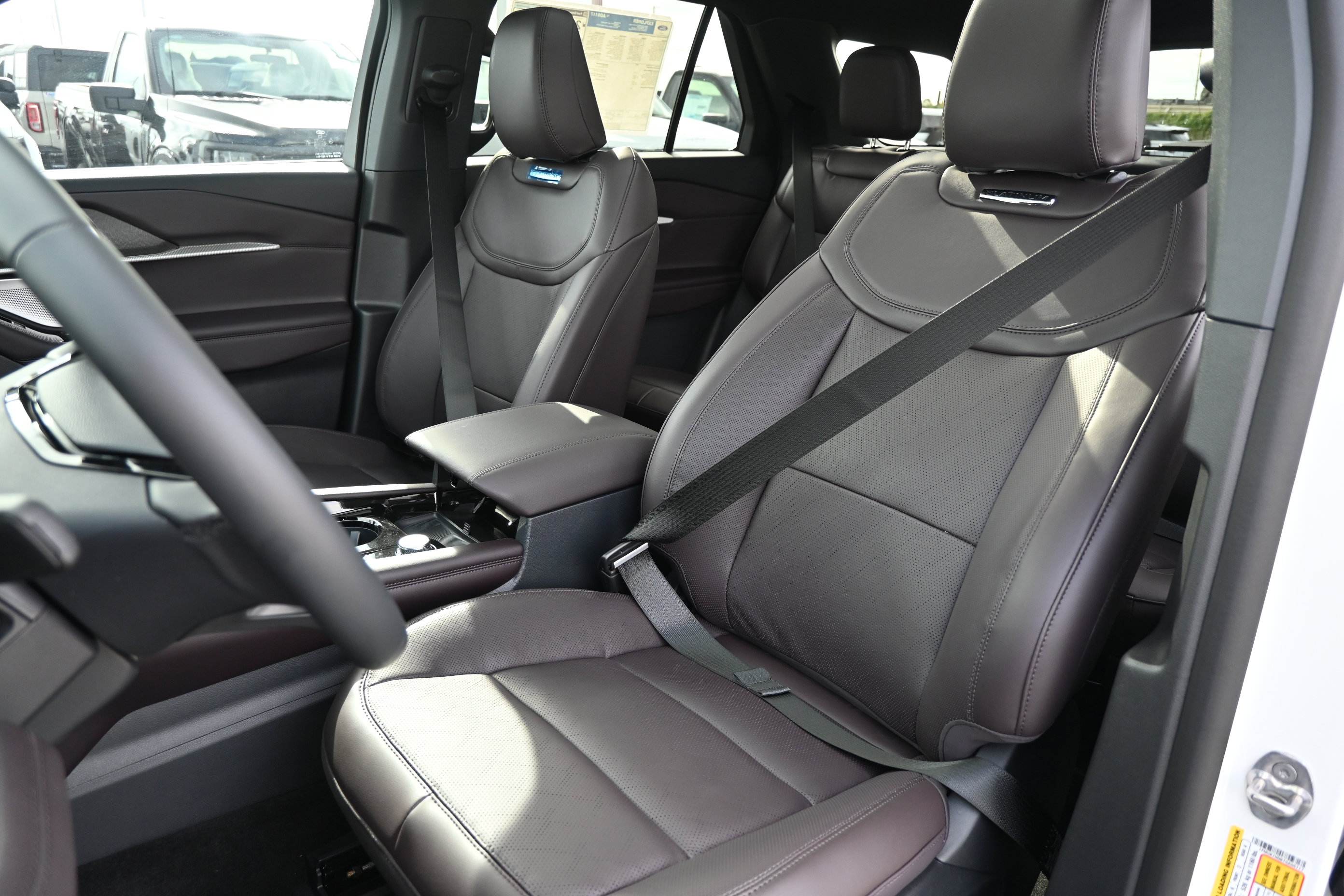 New 2026 Ford Explorer Platinum image 33