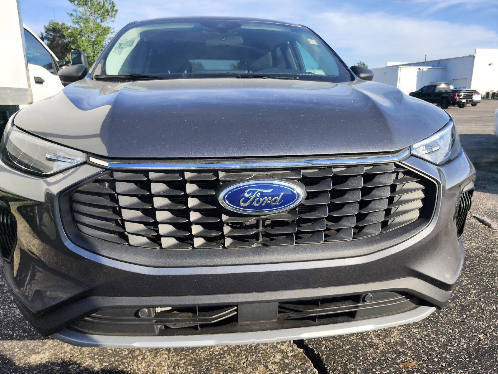 Used 2023 Ford Escape Active w/ Tech Pack #1 AWD/4WD image 8