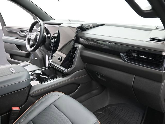 Used 2026 GMC Yukon XL AT4 w/ AT4 Premium Plus Package image 28