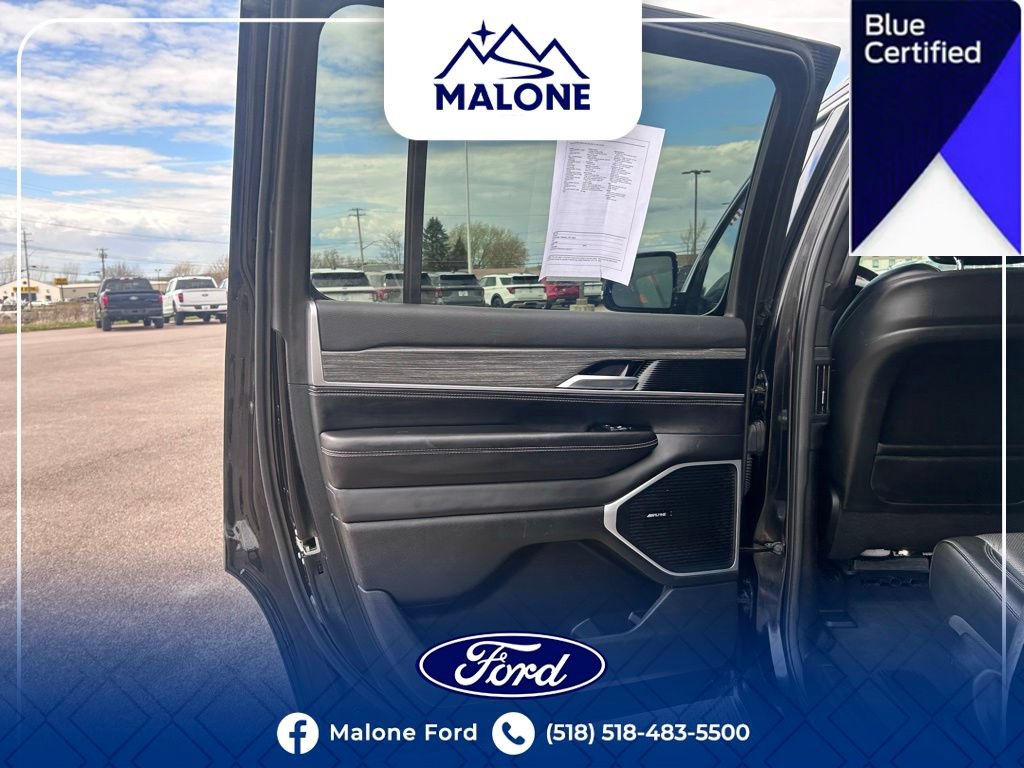 Used 2022 Jeep Wagoneer Series II AWD/4WD image 19