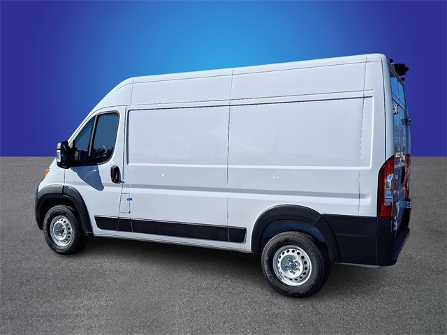 Used 2024 RAM ProMaster 2500 w/ Safety Group image 7
