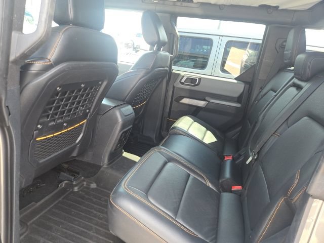 Used 2022 Ford Bronco Badlands AWD/4WD image 9