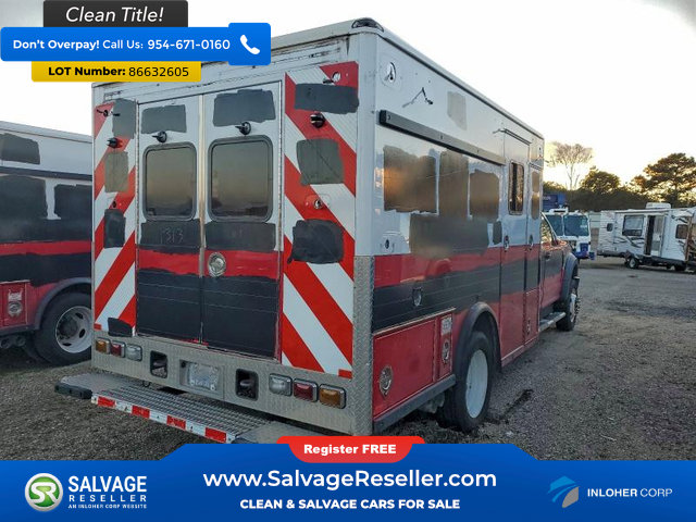 Used 2017 Ford F550 4x4 SuperCab Super Duty image 4