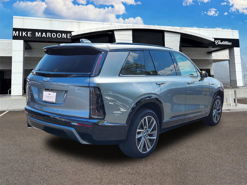 New 2026 Cadillac Vistiq Sport w/ LPO, Floor Liner Package image 3