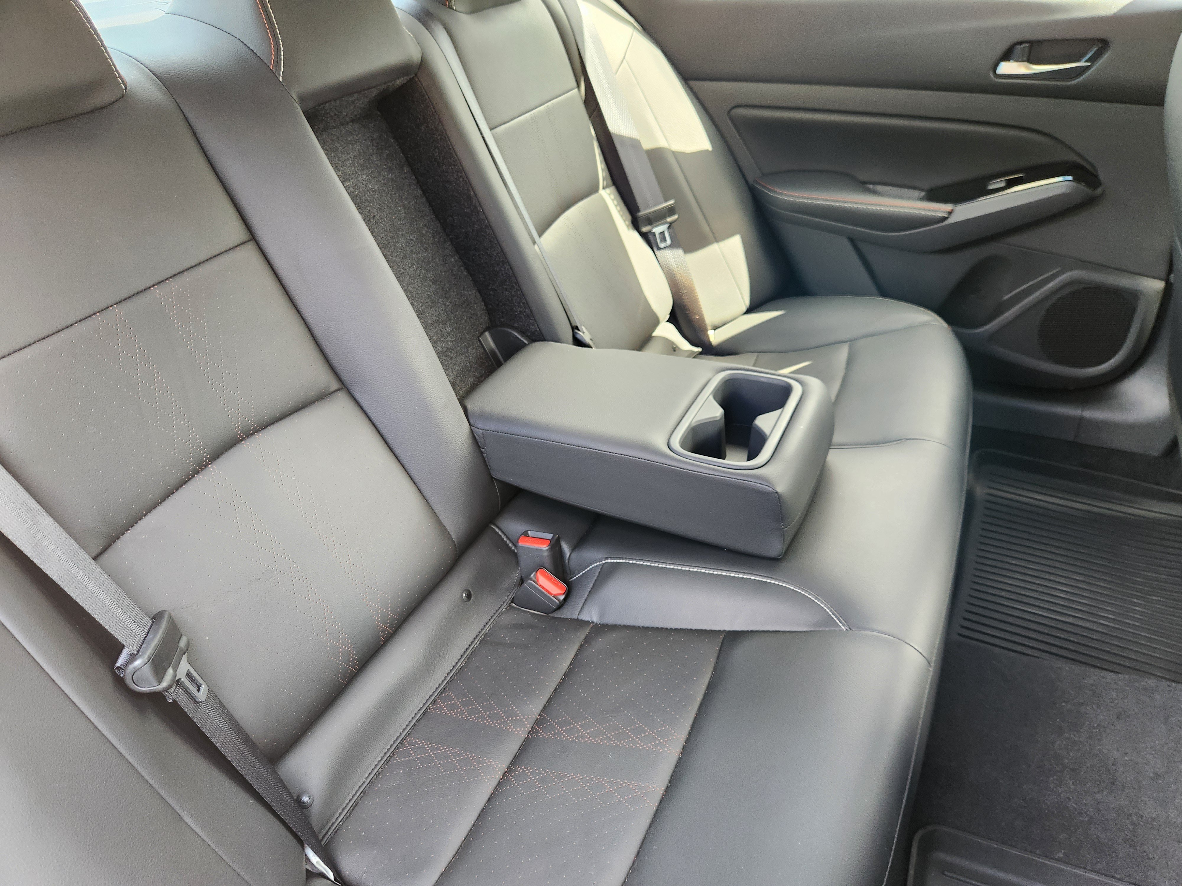 Certified 2023 Nissan Altima 2.5 SR w/ SR Premium Package AWD/4WD image 17
