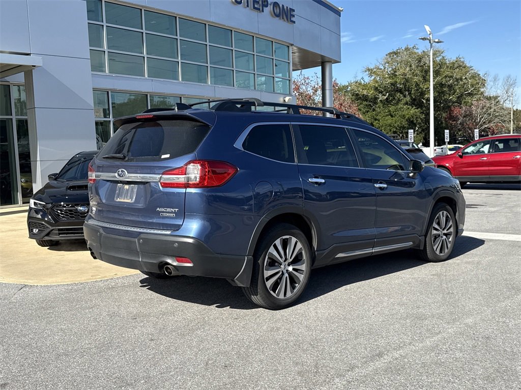 Used 2022 Subaru Ascent Touring image 8