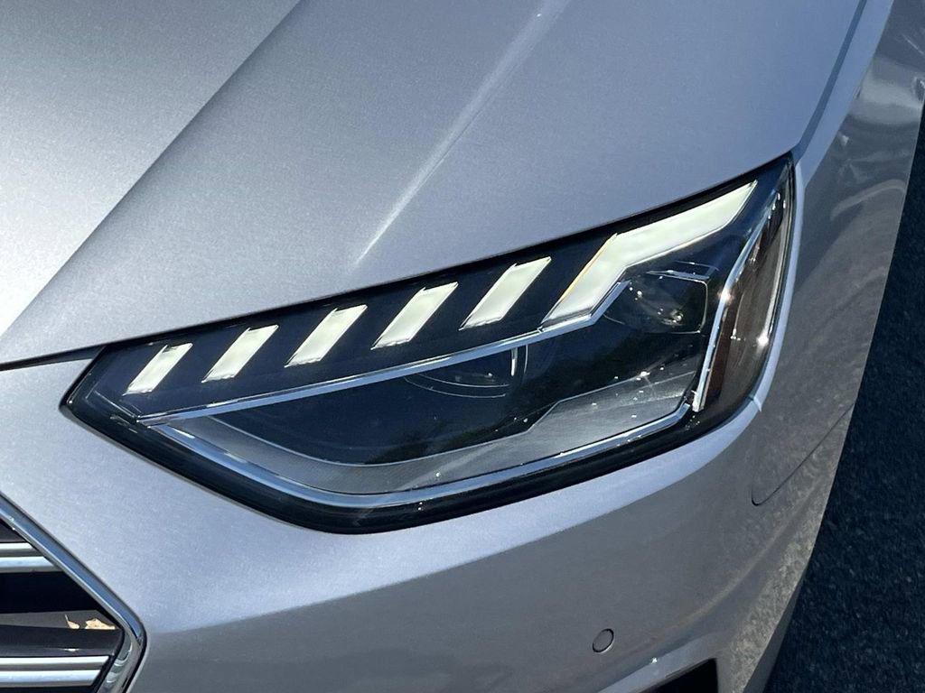 Used 2021 Audi A4 2.0T Premium Plus w/ Premium Plus Package AWD/4WD image 9