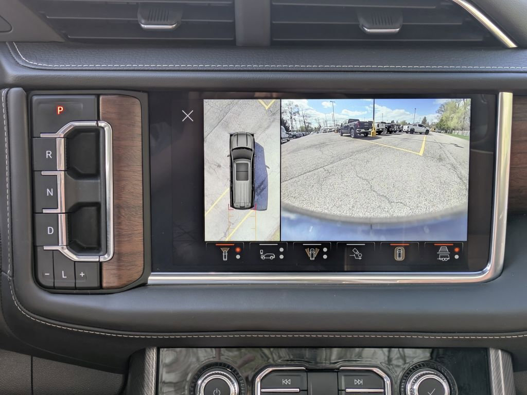 Used 2023 GMC Yukon Denali Ultimate image 22