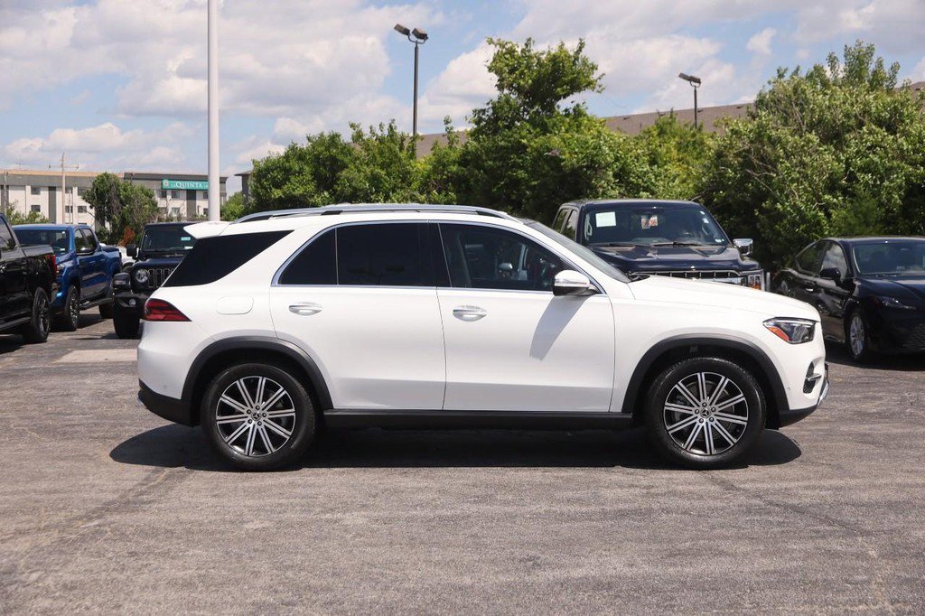 Used 2024 Mercedes-Benz GLE 450 4MATIC image 5