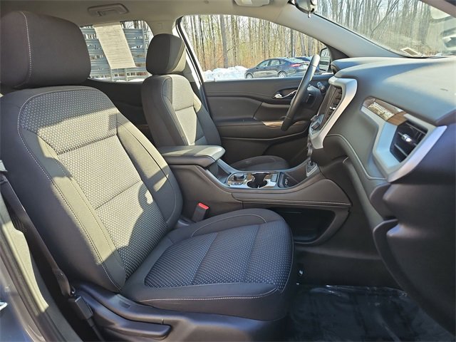 Used 2023 GMC Acadia SLE w/ Driver Convenience Package image 28