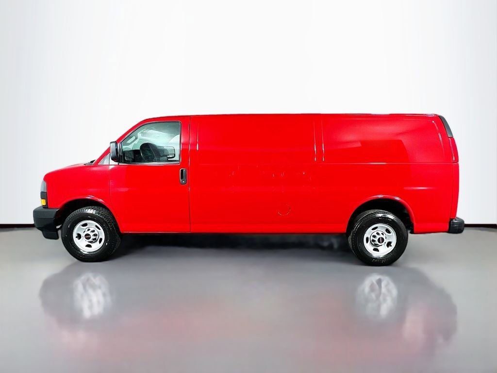 Used 2022 GMC Savana 3500 Extended w/ Driver Convenience Package RWD image 8