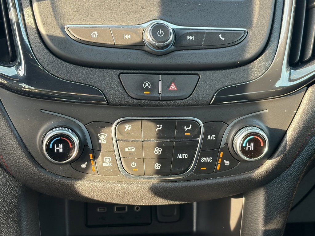 Used 2024 Chevrolet Equinox RS w/ LPO, Floor Liner Package image 8