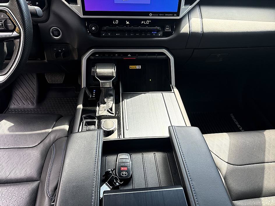 Used 2023 Toyota Tundra Platinum AWD/4WD image 18