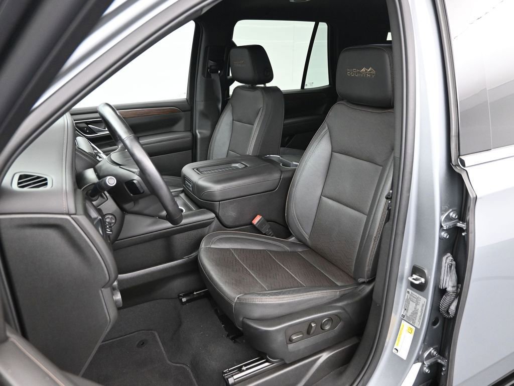Used 2023 Chevrolet Tahoe High Country image 10