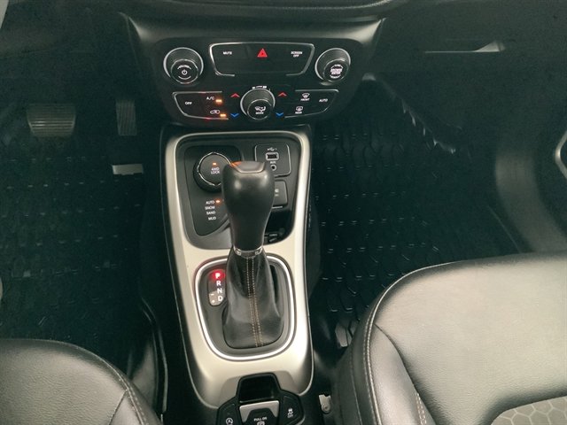 Used 2021 Jeep Compass Latitude image 30