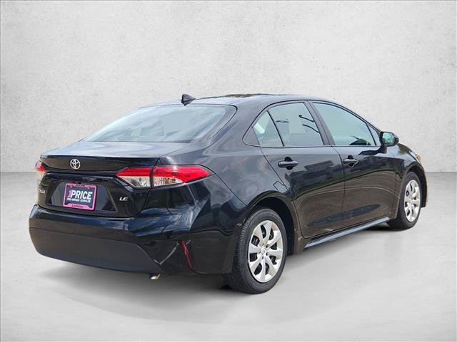 Used 2025 Toyota Corolla LE FWD image 5