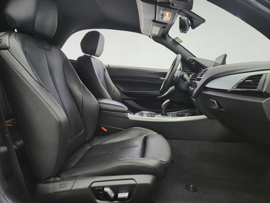 Used 2016 BMW M235i Convertible RWD image 26