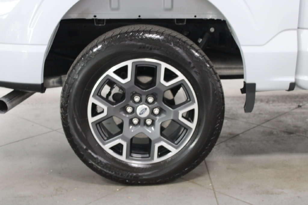 Used 2025 Ford F150 STX w/ Equipment Group 200A AWD/4WD image 14