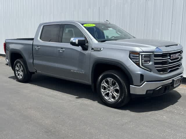 Used 2025 GMC Sierra 1500 SLT AWD/4WD image 8